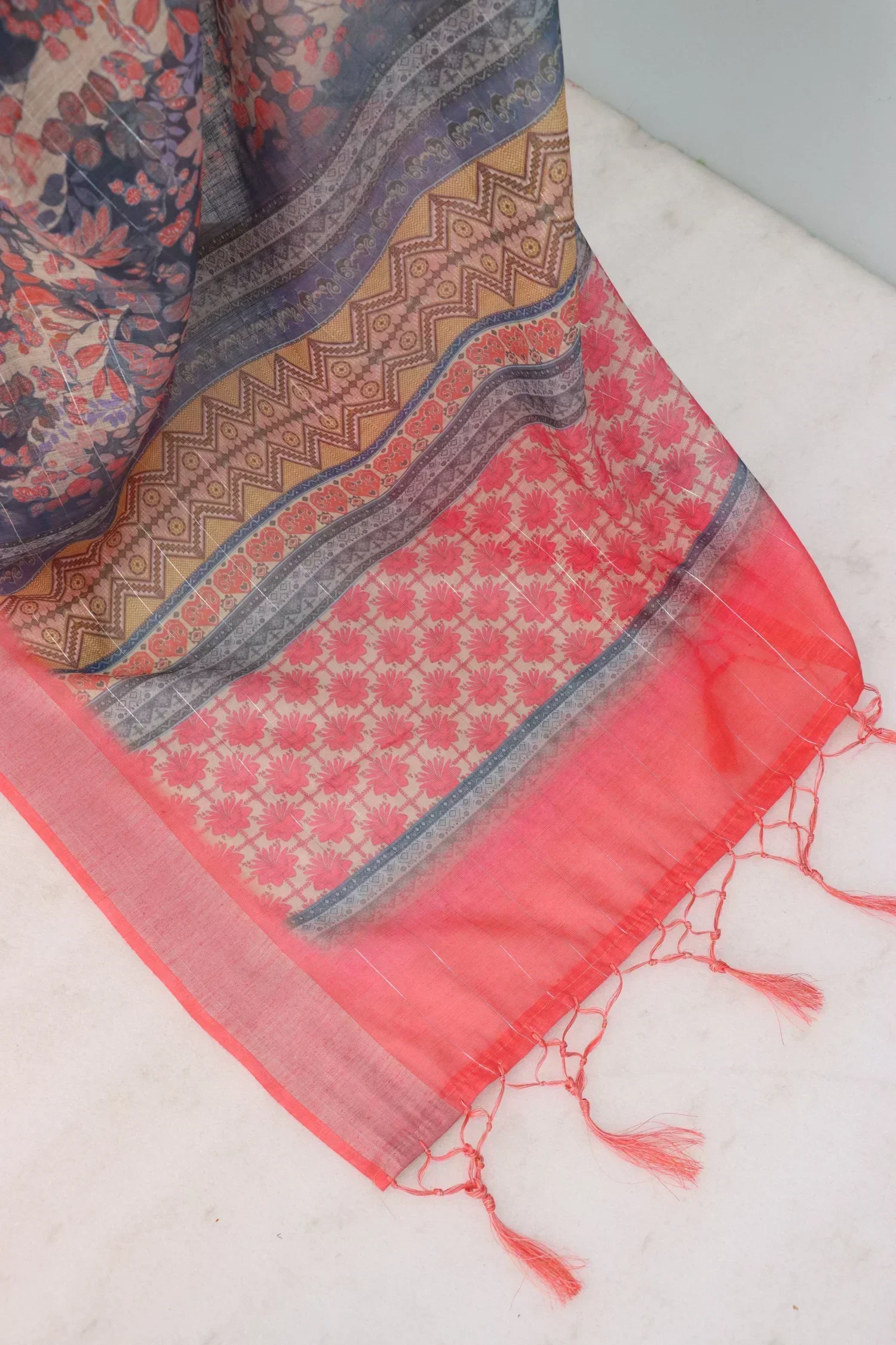riwaaya womens grey saree